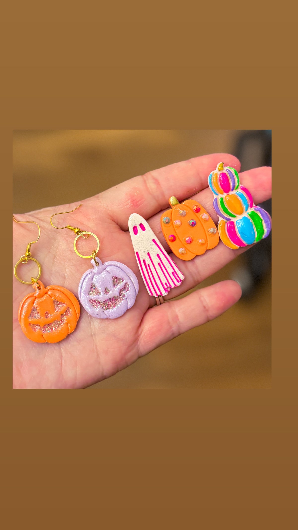 Glitter Jack O' Lantern Dangle Earring : Lavender