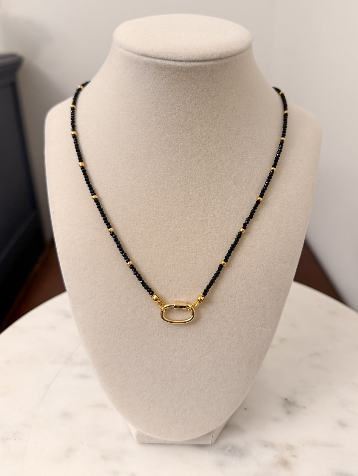 Tiny Beads Necklace with Carabiner: Black